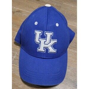 Kentucky Wildcats Youth Hat Top Of The World  Cap Flex Fit Size 6 1/2 To 6 7/8
